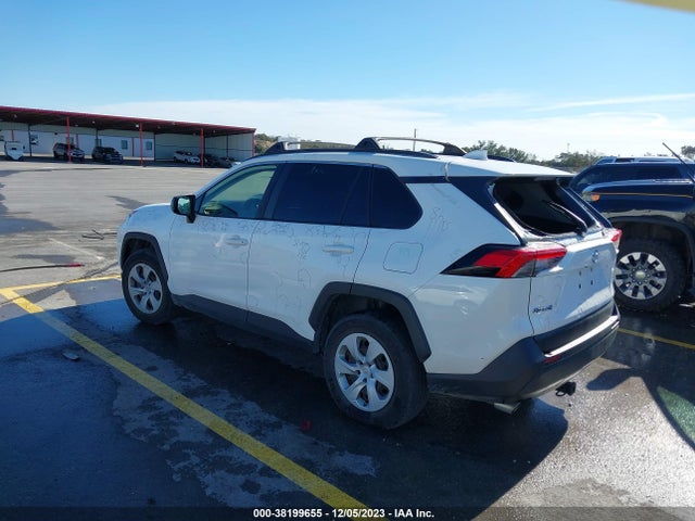 Toyota RAV4 LE 2019 JTMH1RFV8KD014750 Image 3