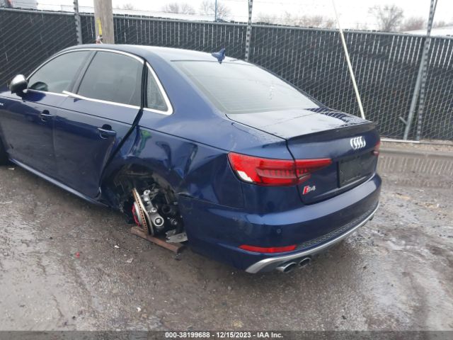 WAUB4AF48JA003900 Audi S4 Premium Plus