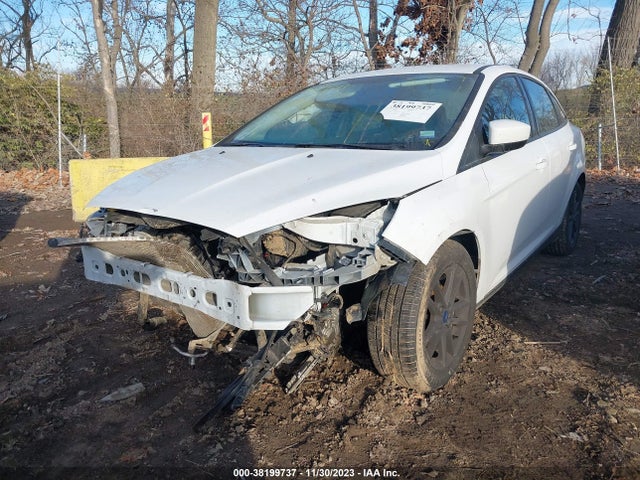 Ford FOCUS SE 2018 1FADP3F29JL276674 Image 6
