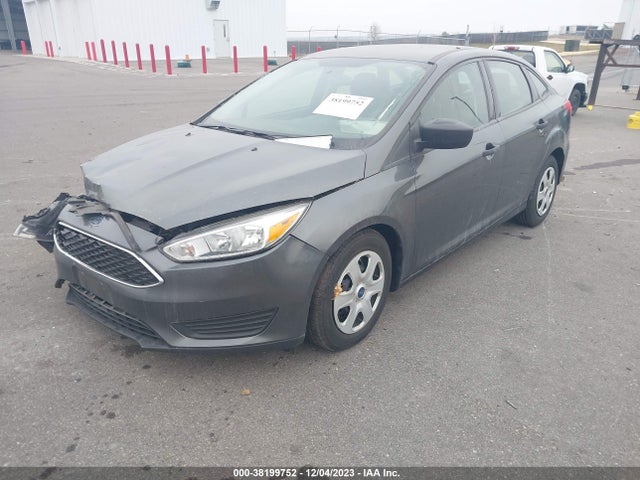 2018 FORD FOCUS S VIN: 1FADP3E22JL230458