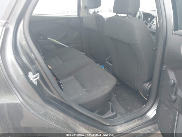 2018 FORD FOCUS S VIN: 1FADP3E22JL230458