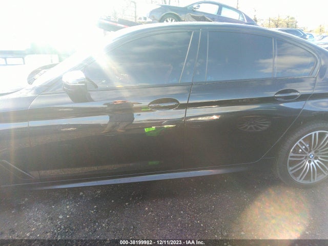 BMW 540i Xdrive 2019 WBAJE7C58KWW04723 Image 14