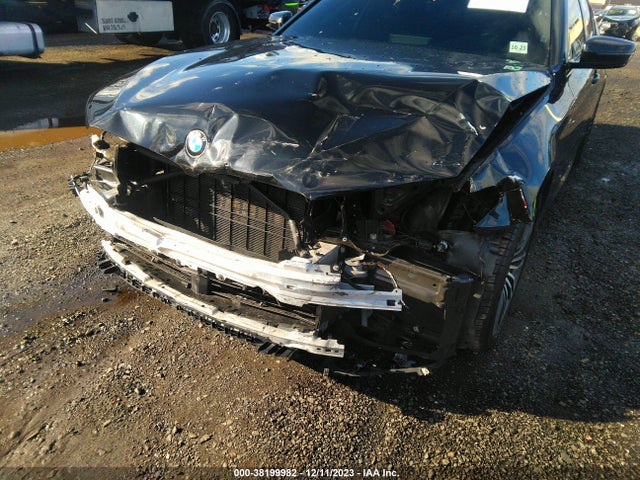 BMW 540i Xdrive 2019 WBAJE7C58KWW04723 Image 6