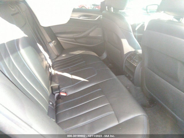 BMW 540i Xdrive 2019 WBAJE7C58KWW04723 Image 8