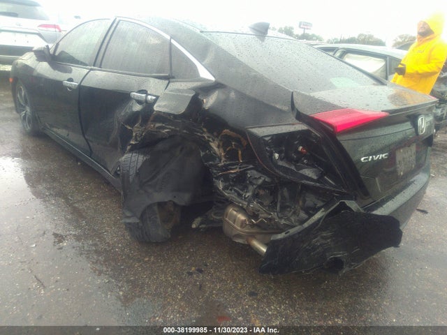 Honda Civic Touring 2018 JHMFC1F90JX000603 Image 3