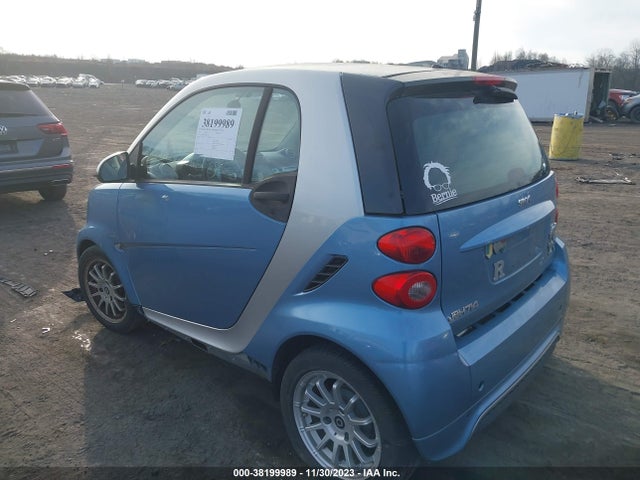 2013 SMART FORTWO PASSION/PURE VIN: WMEEJ3BAXDK693472