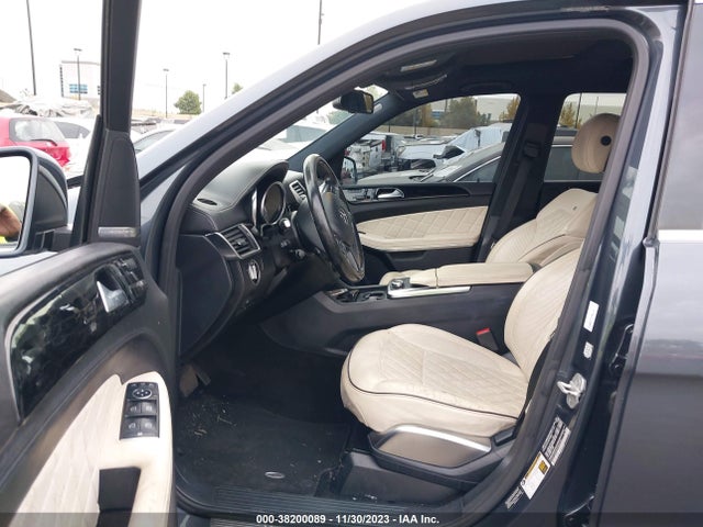 2015 MERCEDES-BENZ GL 550 VIN: 4JGDF7DE3FA589106