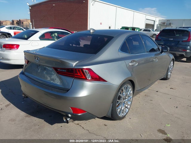 JTHBA1D2XG5002101 Lexus IS 200T