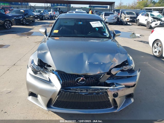 JTHBA1D2XG5002101 Lexus IS 200T