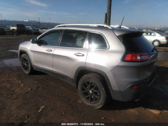 2018 JEEP CHEROKEE LATITUDE 4X4 VIN: 1C4PJMCX6JD505773