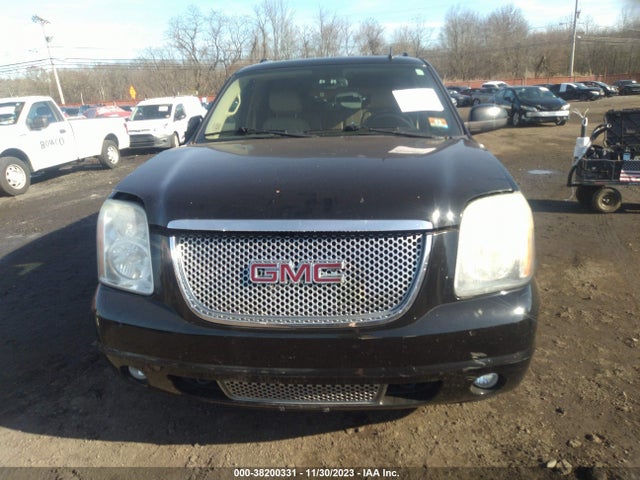 2010 GMC YUKON XL 1500 DENALI VIN: 1GKUKMEF6AR156965