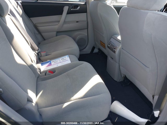 2013 TOYOTA HIGHLANDER BASE PLUS V6 VIN: 5TDBK3EH3DS200473