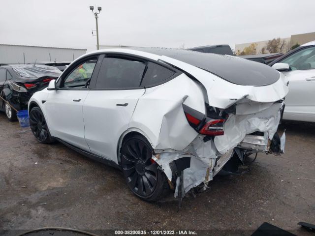 2022 TESLA MODEL Y 7SAYGDEF3NF398271 Photo 2