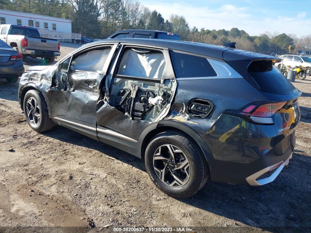 KIA Sportage Lx 2023 KNDPU3AF9P7035340 Image 3