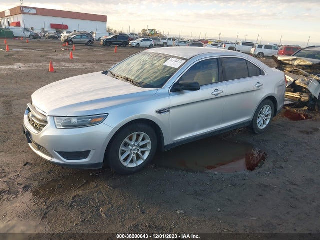 Ford TAURUS SE 2015 1FAHP2D86FG127481 Image 2