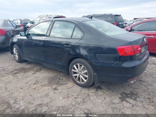 2011 VOLKSWAGEN JETTA 2.5L SE VIN: 3VWDX7AJ4BM338754