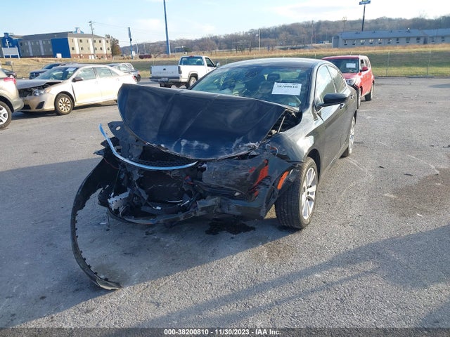 Chrysler 200 Limited 2016 1C3CCCAB2GN119885 Image 2