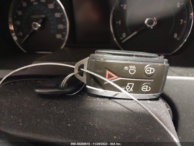 2012 JAGUAR XF SAJWA0HB3CLS40788 Photo 10