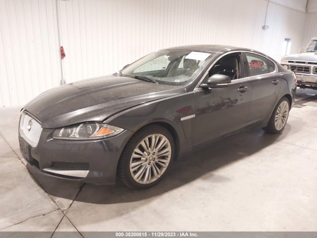 2012 JAGUAR XF SAJWA0HB3CLS40788 Photo 1
