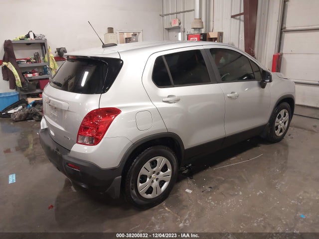 Chevrolet Trax 1ls 2016 KL7CJKSB5GB550228 Image 4