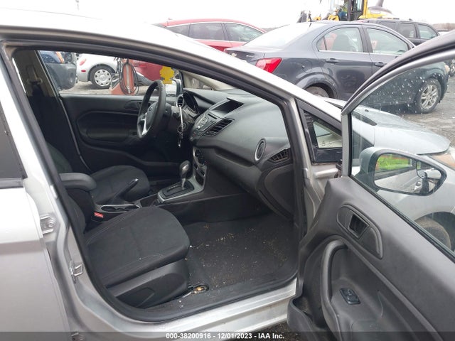 2019 FORD FIESTA SE VIN: 3FADP4BJ0KM142641