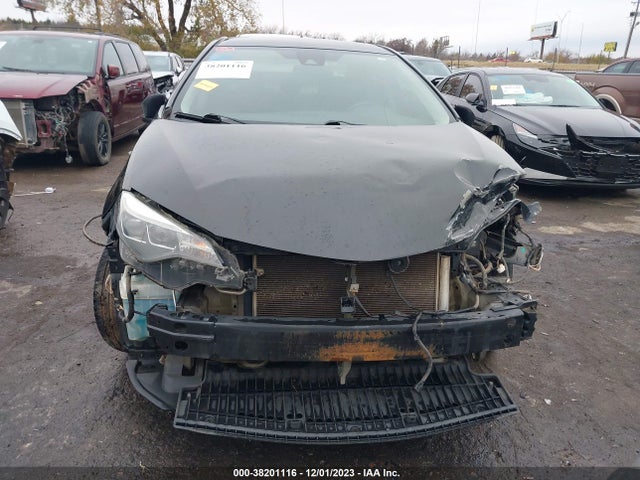 Продажа на аукционе авто 2017 Toyota Corolla Se, vin: 5YFBURHE9HP621322, номер лота: 38201116