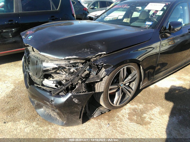38201331 :رقم المزاد ، WBA7E2C58KB217299 vin ، 2019 Bmw 740i مزاد بيع