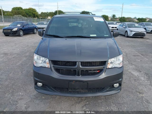 2C4RDGEG0JR223723 Dodge Grand Caravan Gt