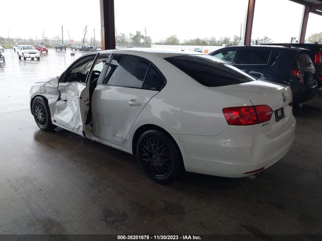 3VW2K7AJXEM436407 Volkswagen Jetta 2.0l S