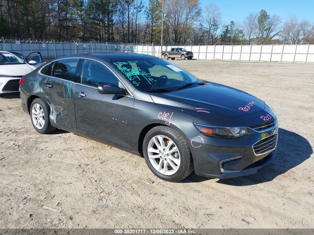 2018 1G1ZD5ST5JF238143 main image