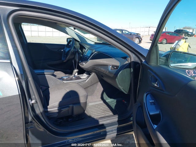 Chevrolet MALIBU LT 2018 1G1ZD5ST5JF238143 Image 5