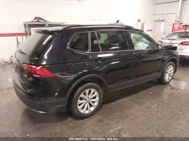 2018 VOLKSWAGEN TIGUAN 2.0T S VIN: 3VV0B7AX3JM123936