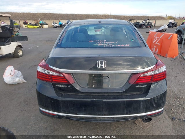 Honda ACCORD EX 2017 1HGCR2F05HA034786 Image 17