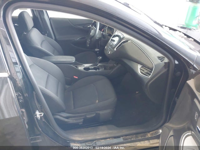 Chevrolet MALIBU LT 2019 1G1ZD5ST1KF132158 Image 5