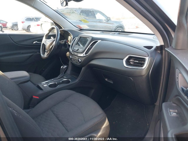Chevrolet EQUINOX LT 2019 2GNAXUEV7K6239929 Image 5