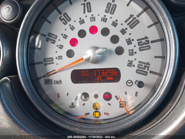 2006 MINI COOPER S WMWRH335X6TK59253 Photo 6