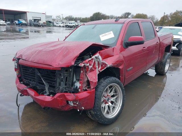 Chevrolet Silverado 1500 2lt 2018 3GCUKRECXJG636151 Image 2
