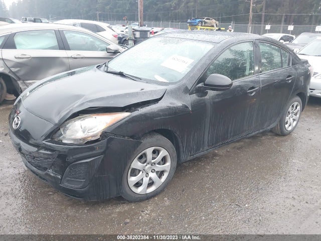 2011 MAZDA MAZDA3 I SPORT VIN: JM1BL1UGXB1477917