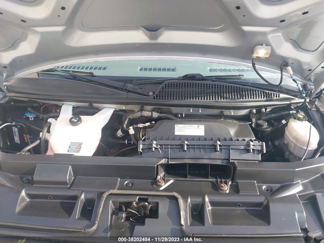 Chevrolet Express 2500 Work Van 2018 1GCWGAFP5J1309040 Image 10