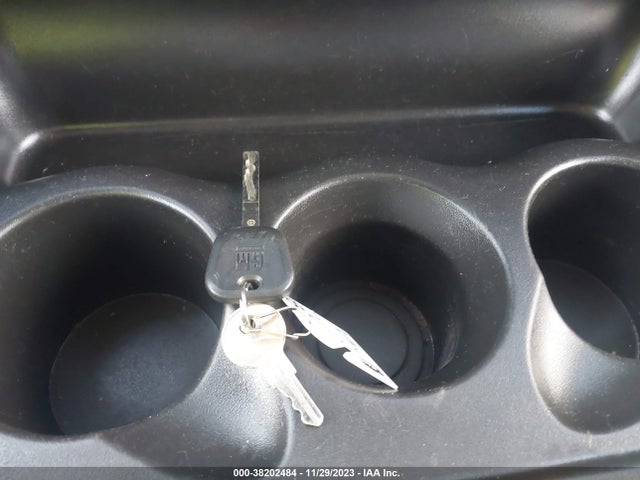 Chevrolet Express 2500 Work Van 2018 1GCWGAFP5J1309040 Image 11