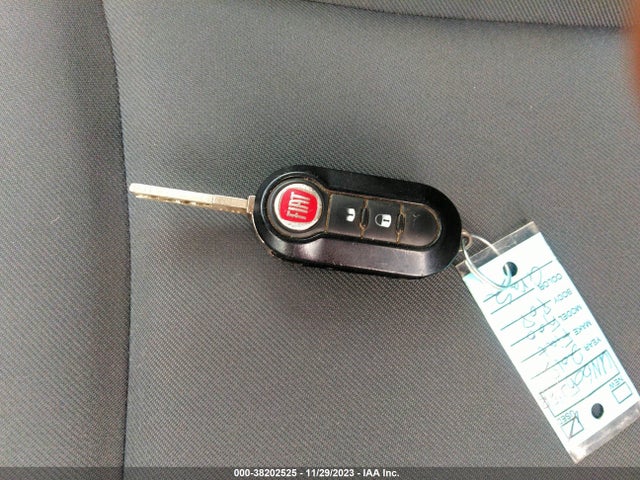 2012 FIAT 500 3C3CFFAR5CT382775 Photo 10