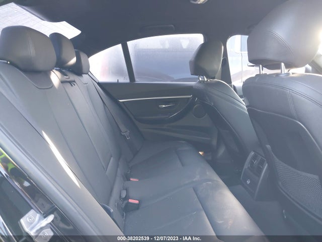 WBA8E5C30HK388917 BMW 328D