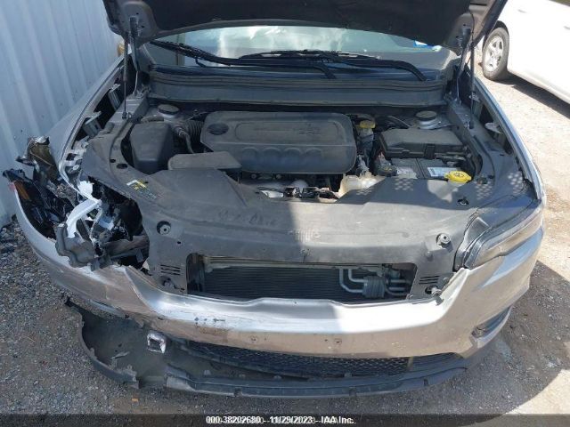1C4PJLLB6KD296163 Jeep Cherokee Altitude Fwd