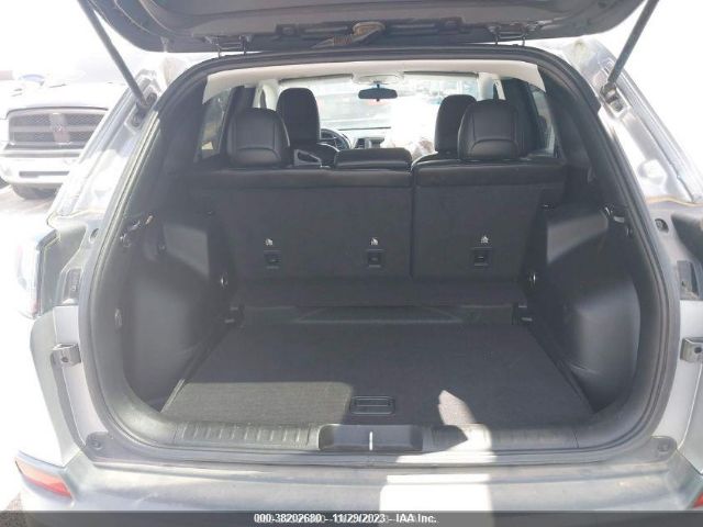 1C4PJLLB6KD296163 Jeep Cherokee Altitude Fwd