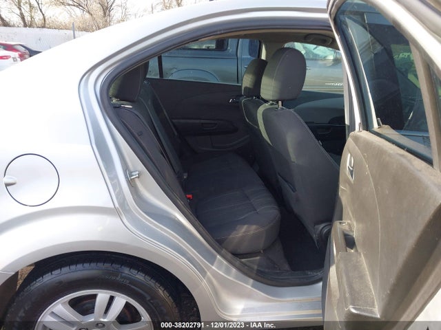 1G1JD5SH9E4148407 Chevrolet Sonic Lt Manual