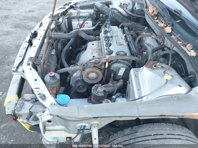 2001 HONDA ACCORD SDN VP VIN: 1HGCF86651A043140