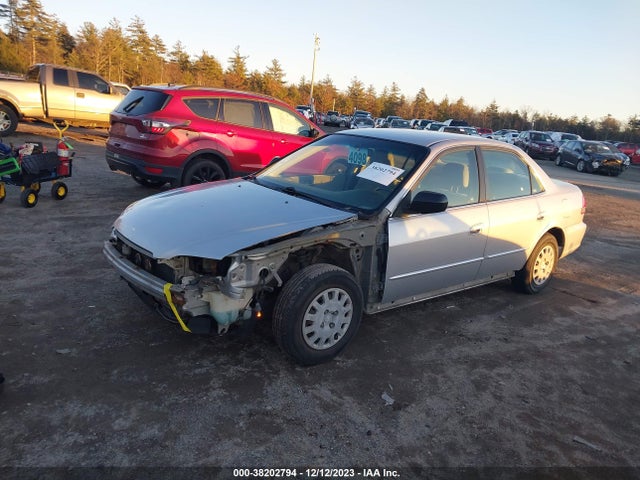 2001 HONDA ACCORD SDN VP VIN: 1HGCF86651A043140