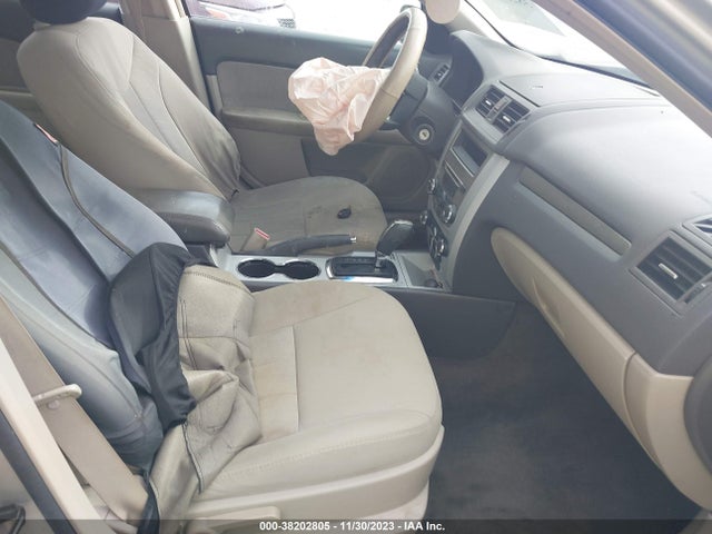 2010 MERCURY MILAN VIN: 3MEHM0HA7AR641490