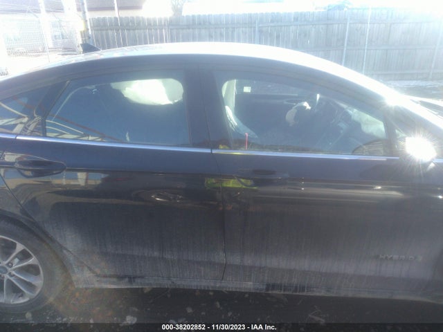 Ford Fusion Hybrid Se 2019 3FA6P0LU8KR214716 Image 12