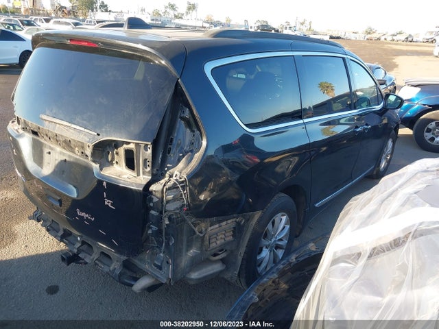 2C4RC1BG8HR530071 Chrysler Pacifica Touring-l